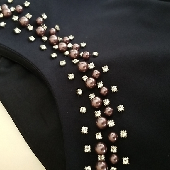 Dress - Picture 7 of 7